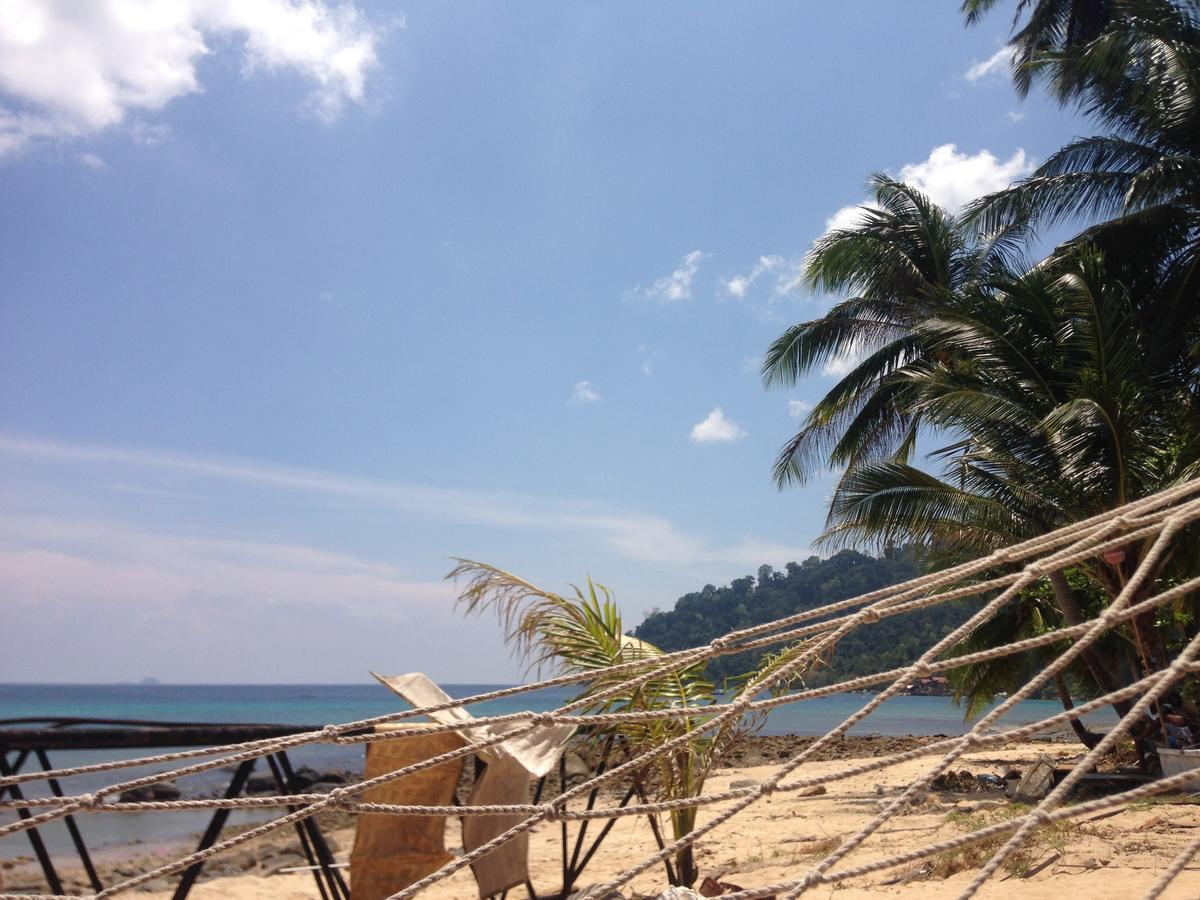 Fiqthya Chalet & Cafe Kampong Ayer Batang 외부 사진